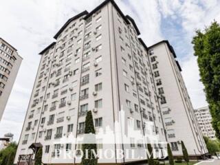 Vă propunem spre vânzare acest apartament cu 2 camere și living, ...
