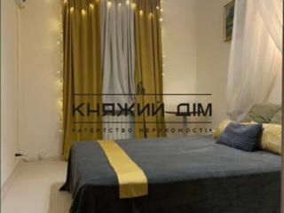 Трикімнатна квартира на Перемоги пр. 73 . 5-й поверх із 9. Площа: ...