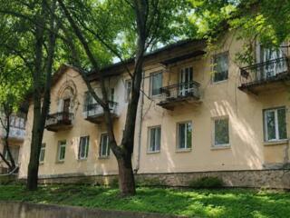 Apartament cu 2 camere, Buiucani.
