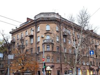 Продам 2-кімнатну квартиру в Центрі, вул. Жуковського / Рішельєвська