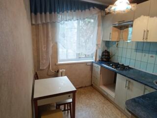 Продаю 2 кім квартиру проспект Миру, 2/5, не кутова, 45/28/6, балкон