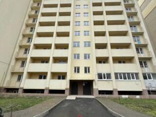 Продам 4-х комнатную квартиру на п.Котовского (ул.Бочарова)