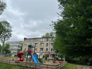 Apartament cu 2 camere, Botanica.