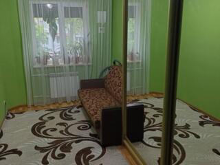 Vînd apartament