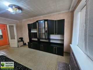 Продаётся двухкомнатная квартира в районе Красные казармы