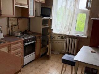 Продаж 2-кімнатної квартири м. Сирець за адресою вул. Щусєва, 42. ...