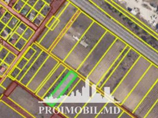 Spre vânzare se oferă teren pentru construcții, situat în ...