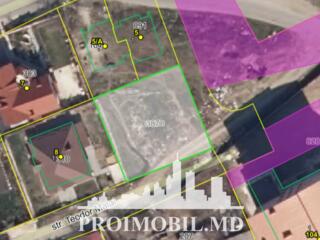 Spre vânzare se oferă teren pentru construcții, situat în sect. ...
