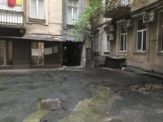 К продаже предлагается компактная однокомнатная квартирка в пяти ...