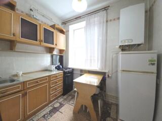 2-х комнатная квартира, 3/4, Центр, Бельцы