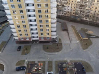 Продам квартиру 46.5 кв. м., 14/16, новый дом, жк Sun City.