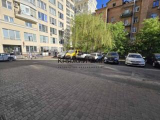 В оренду комерційне приміщення 189 м.кв. Шевченківський район, по ...