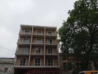 Продам 1 кимнатну квартиру в новому будинку на Степовій.
