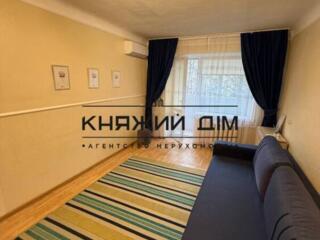 Здається дуже тепла та затишна 1-кімнатна квартира після ремонту, ...