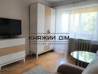 Пропонується до продажу 1-но кімнатна квартира по вул. Братиславська .