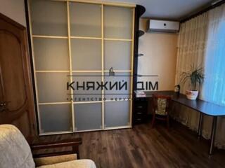 Пропонується до оренди роздільна 2-х кімнатна квартира з по вул. ...
