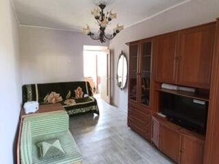 Продам 1-комн квартиру на Черноморского казачества
