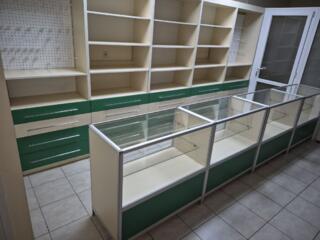 Продаётся корпусная, офисная мебель, в идеальном состоянии. В городе Николаеве.
