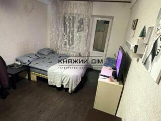 Пропонуеться хороша 1-кімн. квартира на Нивках, м. Сирець. вул. В. ...