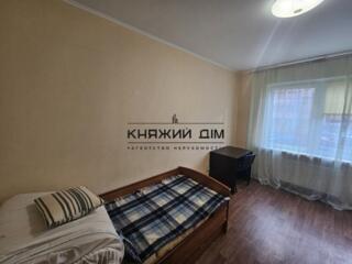 Пропонується в оренду 2-х. кімнатна роздільна квартира на Теремках за 