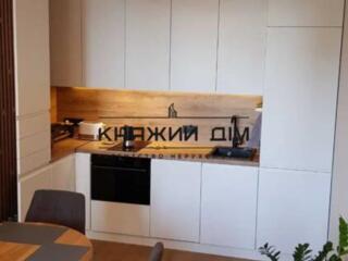 Продаж 1-кімнатної 9 поверх, вид на Дніпро.Продам сучасну 1-кімнатну .