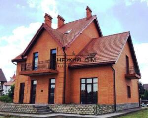Отличный дом в закрытом коттеджном городке VIP уровня 