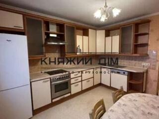 Оренда 3-кімнатної квартири по вул. Північна 6. Загальною площею: 100 