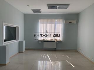 Оренда офісного приміщення в Голосіївському районі за адресою: ...