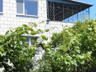 Капитальный дом красный кирпич 10 соток с. Молодежное