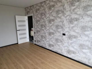 Продам квартиру 32.5 кв. м., 21/21, новый дом, жк Острова Гаваи.