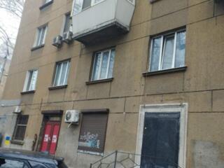 Продам квартиру в центре Одессы на Ришельевской в Сталинке.
