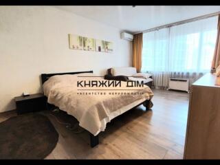 ПРОДАЖА! Пропонується 1 кімнатна квартира 37 кв.м по Бульвару Лесі ...