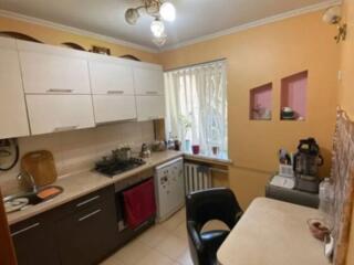 2 ком. кв. 45м2 на Р.Кармена пр.Шевченко