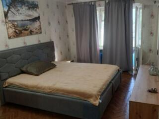 Продам 1-ком. квартиру возле парка Марка Твена на ул. Варненской.