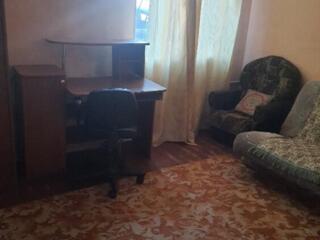 3 комнатная 2 застава 25000 у. е.