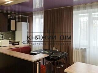 Пропонується 2-х кімнатна квартира студіо по вул. Бастіонна 10 на ...