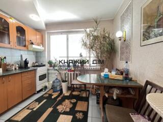 Без Комісії! Продаж 2 кімнатна квартира в Оболонському районі, вул. ..