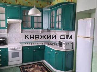 Оренда 2-кімнатної роздільної квартири в центрі, вул Саксаганського ..
