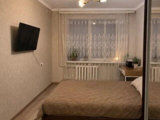 Продам квартиру 35 кв. м., 3/5, Ленпоселок.