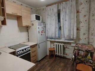 2-комнатная на  Евгения Танцюры (Г.Петрова), напротив парка Марка ...