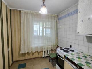 Продаётся однокомнатная квартира. Дарницкий район, улица ...