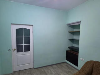 Продам квартиру 45 кв. м., 1/2, ул. Адм. Лазарева/Высокий пер.