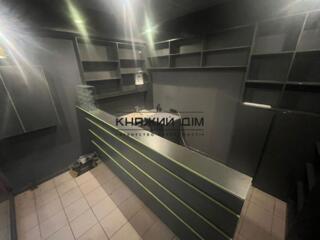 Здається в оренду приміщення, район Осокорків біля ТРЦ 