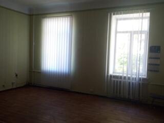 Сдаётся офис 49,3 м² в пешей доступности от центра