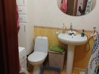 Продам 2 к/КВ. 3/3 р-н ЮТЗ-пр. Богояв 53/33/9 Сталинка, 2хконтур. кот