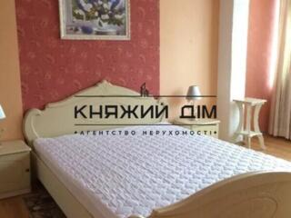 Продаж 2-х. кімнатна квартира-студіо на м. Лук'янівська за адресо