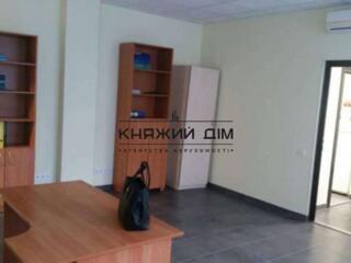 Без комісії! Здається офіс по вул. Харківське шосе 19, 72 кв. м, 9 ...