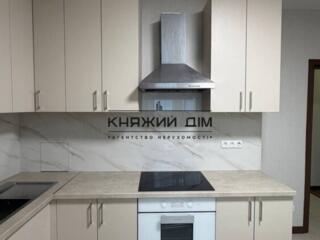 Є генератор! Оренда 3-кімнатної квартири м. Деміївська за адресою ...
