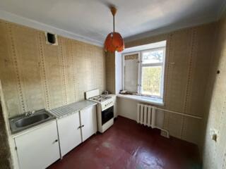Продаж 1 кімнатної квартири по вул. Космонавтів