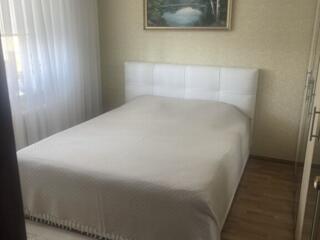 Продается 3 комнатная квартира на Намыве